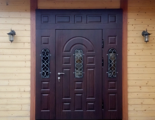 Входная парадная группа Входная парадная группа