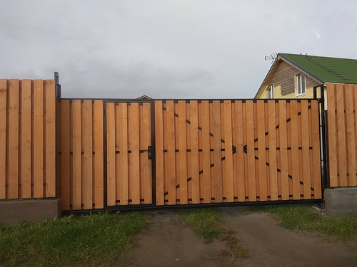 Ворота с откатным механизмом Ворота с откатным механизмом